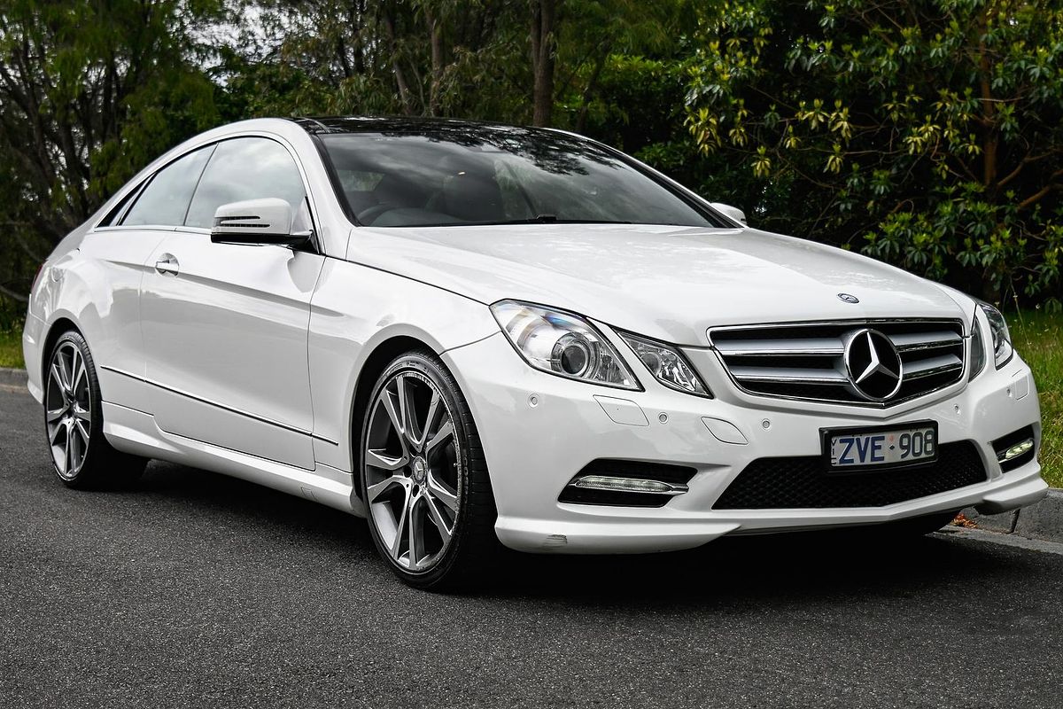 2013 Mercedes-Benz E-Class E250 BlueEFFICIENCY Elegance C207