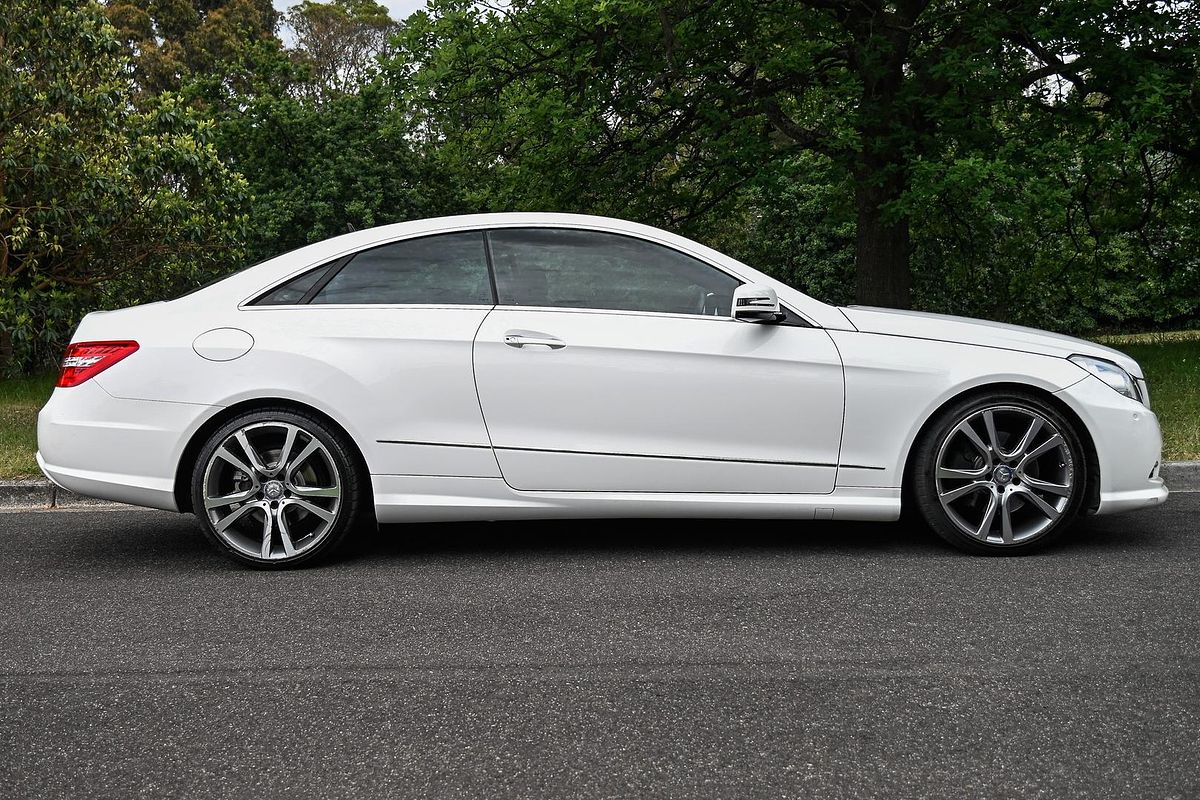 2013 Mercedes-Benz E-Class E250 BlueEFFICIENCY Elegance C207
