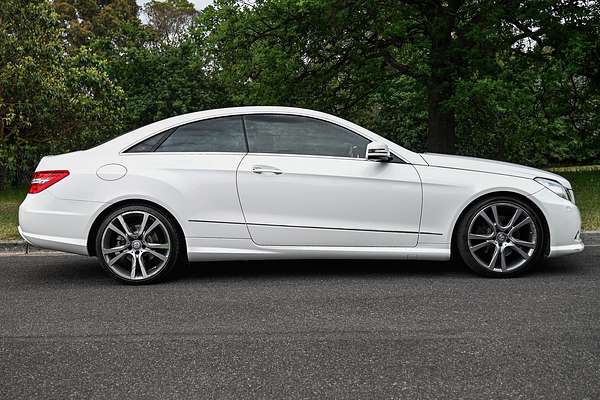 2013 Mercedes-Benz E-Class E250 BlueEFFICIENCY Elegance C207