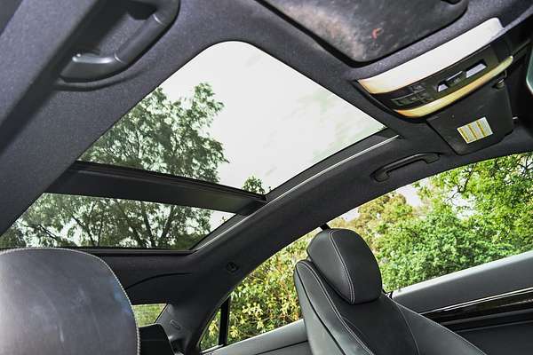 2013 Mercedes-Benz E-Class E250 BlueEFFICIENCY Elegance C207