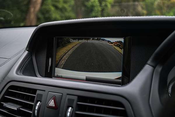 2013 Mercedes-Benz E-Class E250 BlueEFFICIENCY Elegance C207