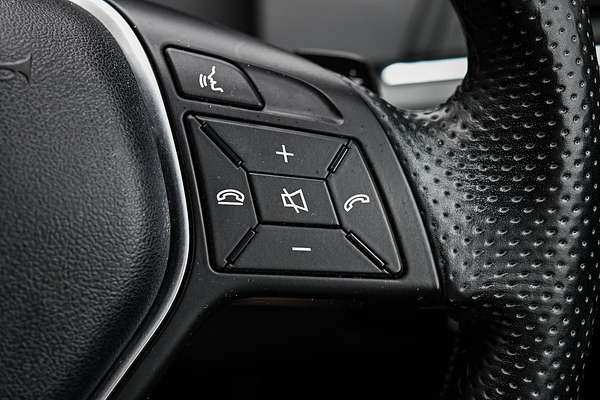 2013 Mercedes-Benz E-Class E250 BlueEFFICIENCY Elegance C207