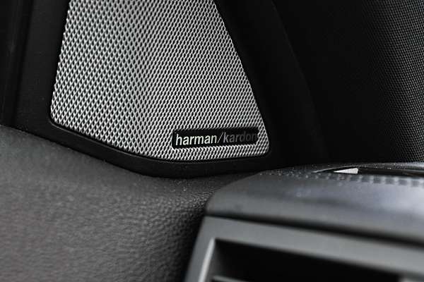 2013 Mercedes-Benz E-Class E250 BlueEFFICIENCY Elegance C207