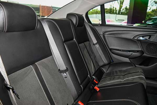 2017 Holden Commodore SV6 VF II MY17