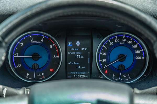 2020 Toyota Hilux SR5 GUN126R 4X4