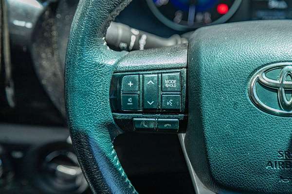 2020 Toyota Hilux SR5 GUN126R 4X4