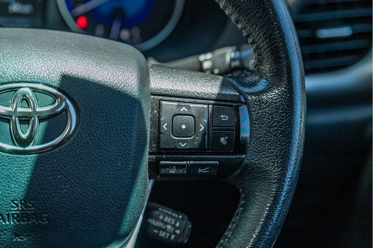 2020 Toyota Hilux SR5 GUN126R 4X4