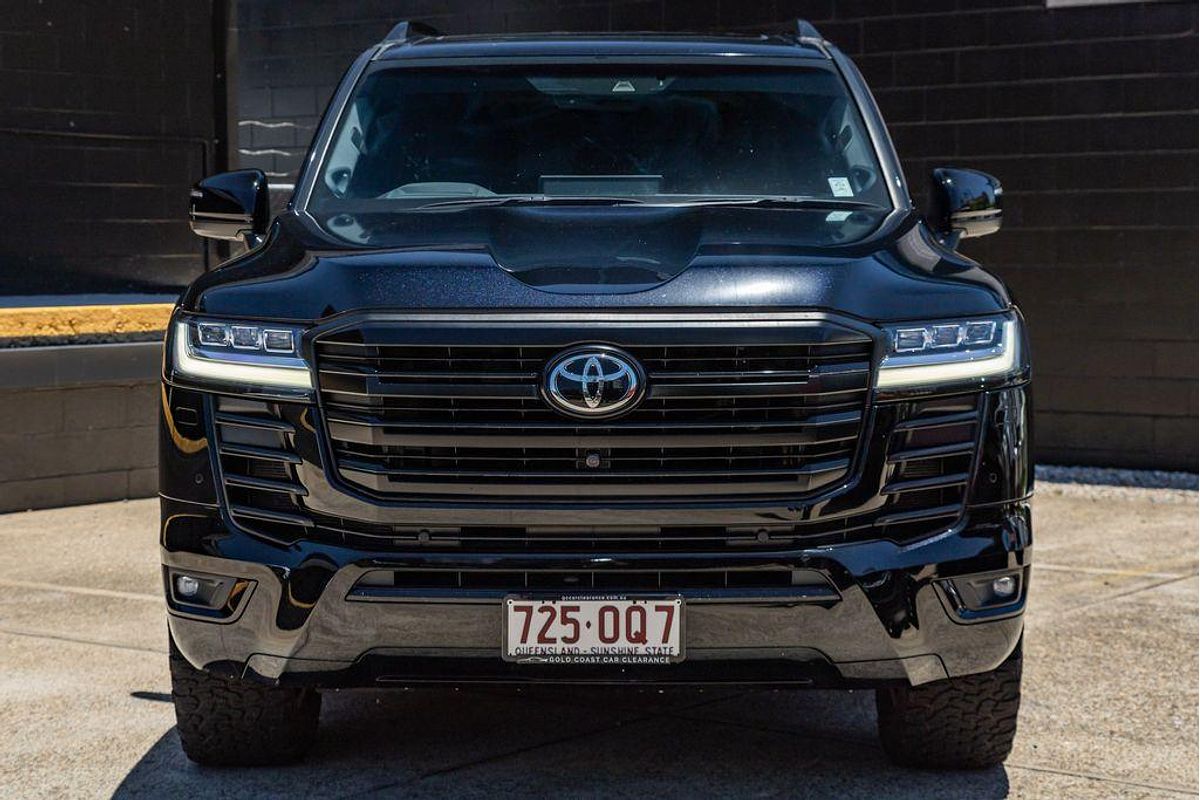 2022 Toyota Landcruiser Sahara ZX FJA300R