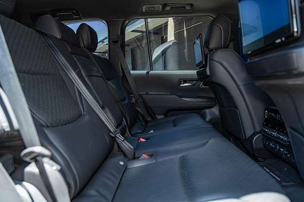 2022 Toyota Landcruiser Sahara ZX FJA300R