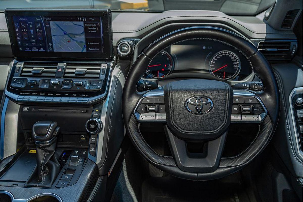 2022 Toyota Landcruiser Sahara ZX FJA300R