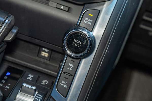 2022 Toyota Landcruiser Sahara ZX FJA300R