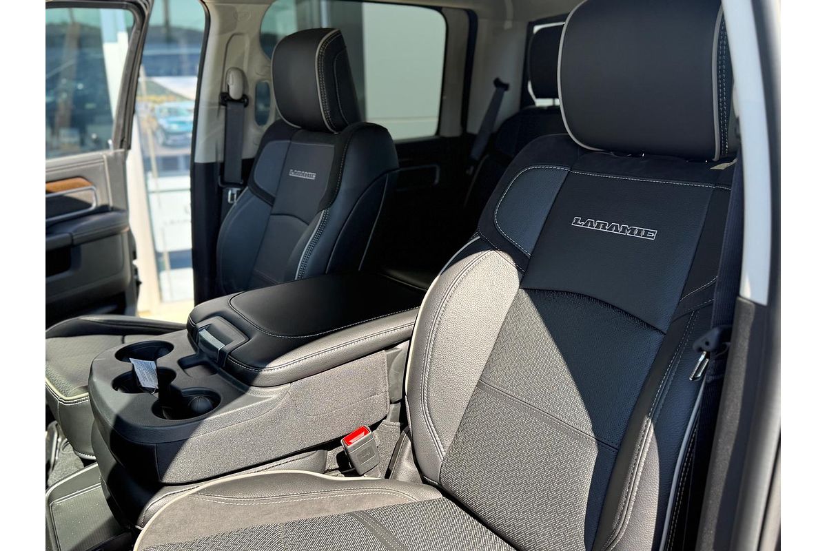 2023 RAM 2500 Laramie Rambox DJ 4X4