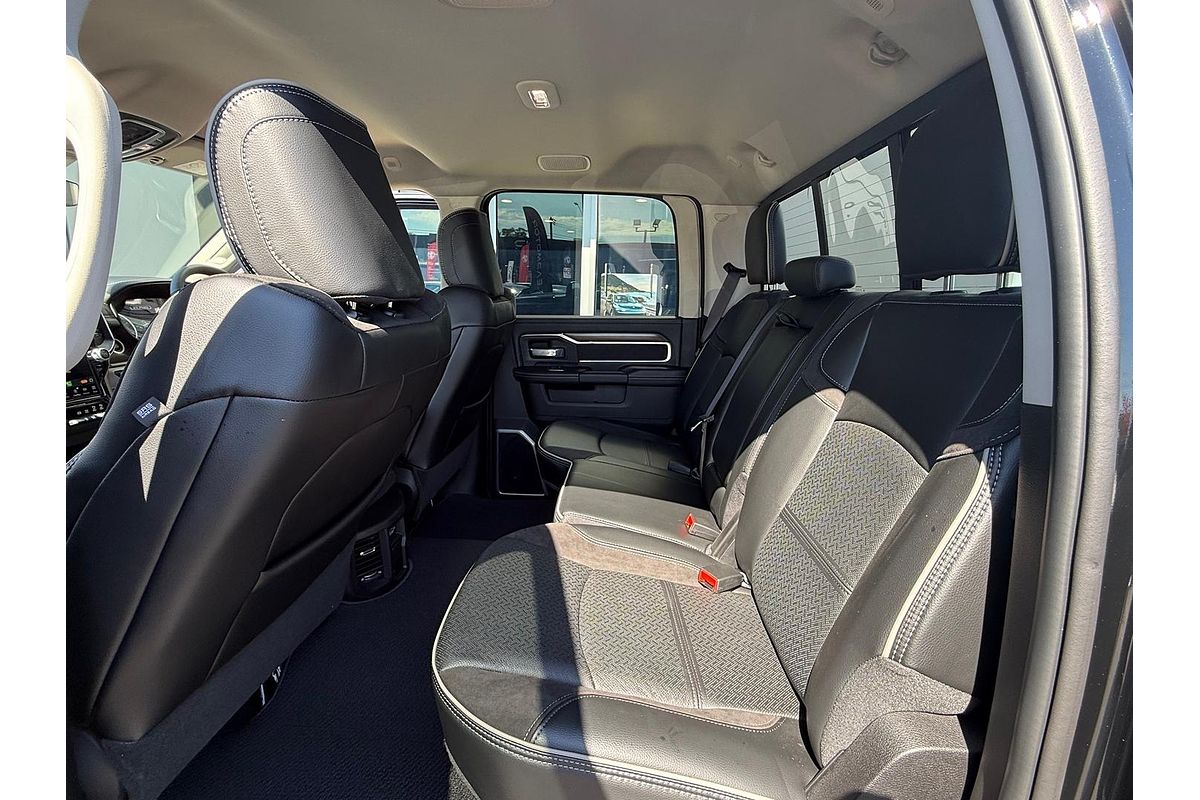 2023 RAM 2500 Laramie Rambox DJ 4X4