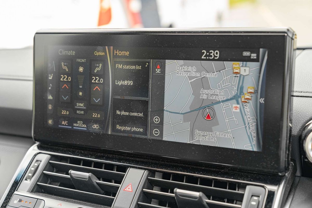 2024 Toyota Landcruiser Sahara FJA300R