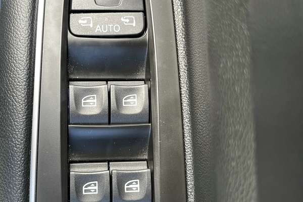 2025 Renault Koleos Evolution HZG