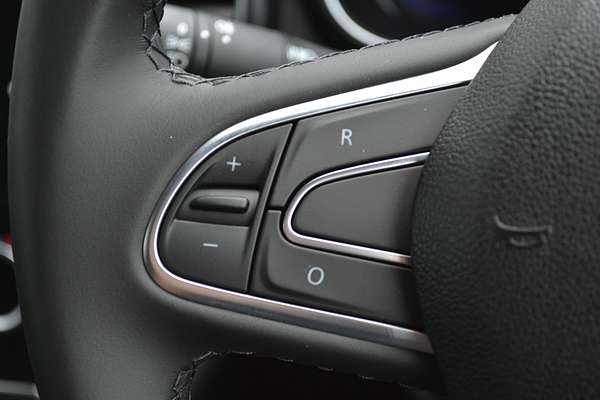 2025 Renault Koleos Evolution HZG