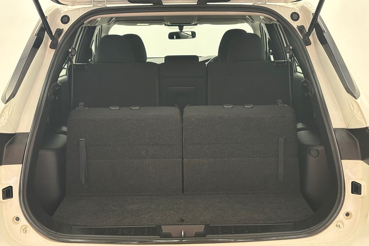 2022 Mitsubishi Outlander ES ZM