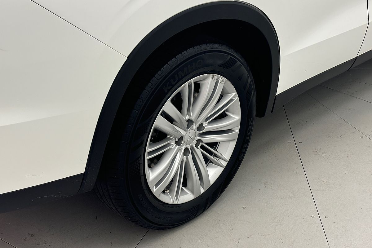 2022 Mitsubishi Outlander ES ZM