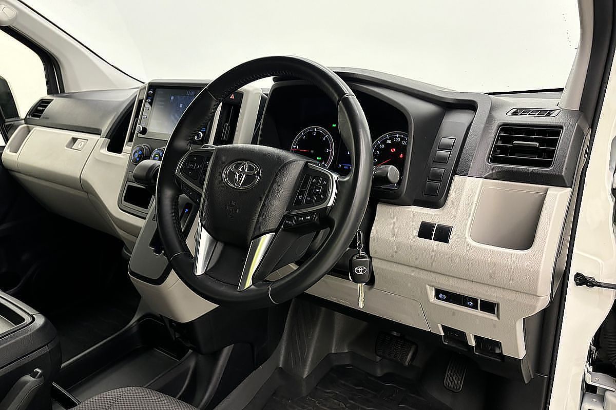 2022 Toyota Hiace GDH300R LWB