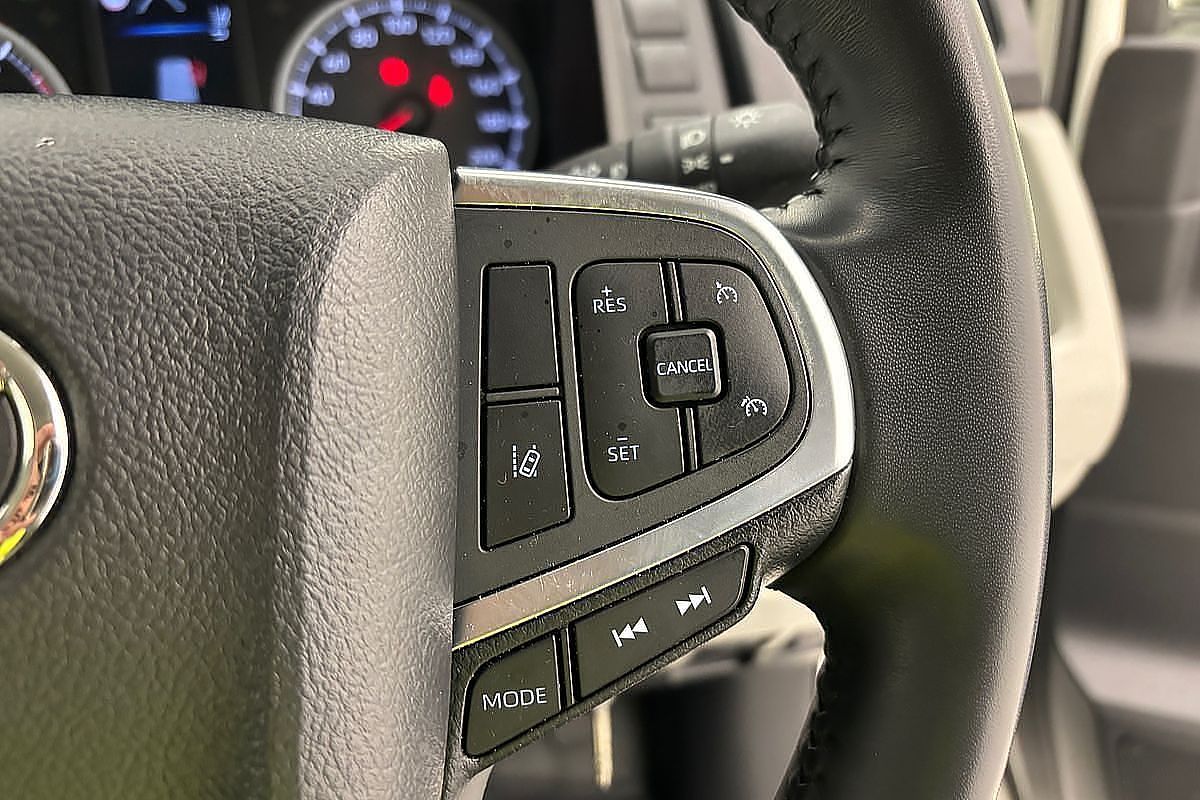 2022 Toyota Hiace GDH300R LWB