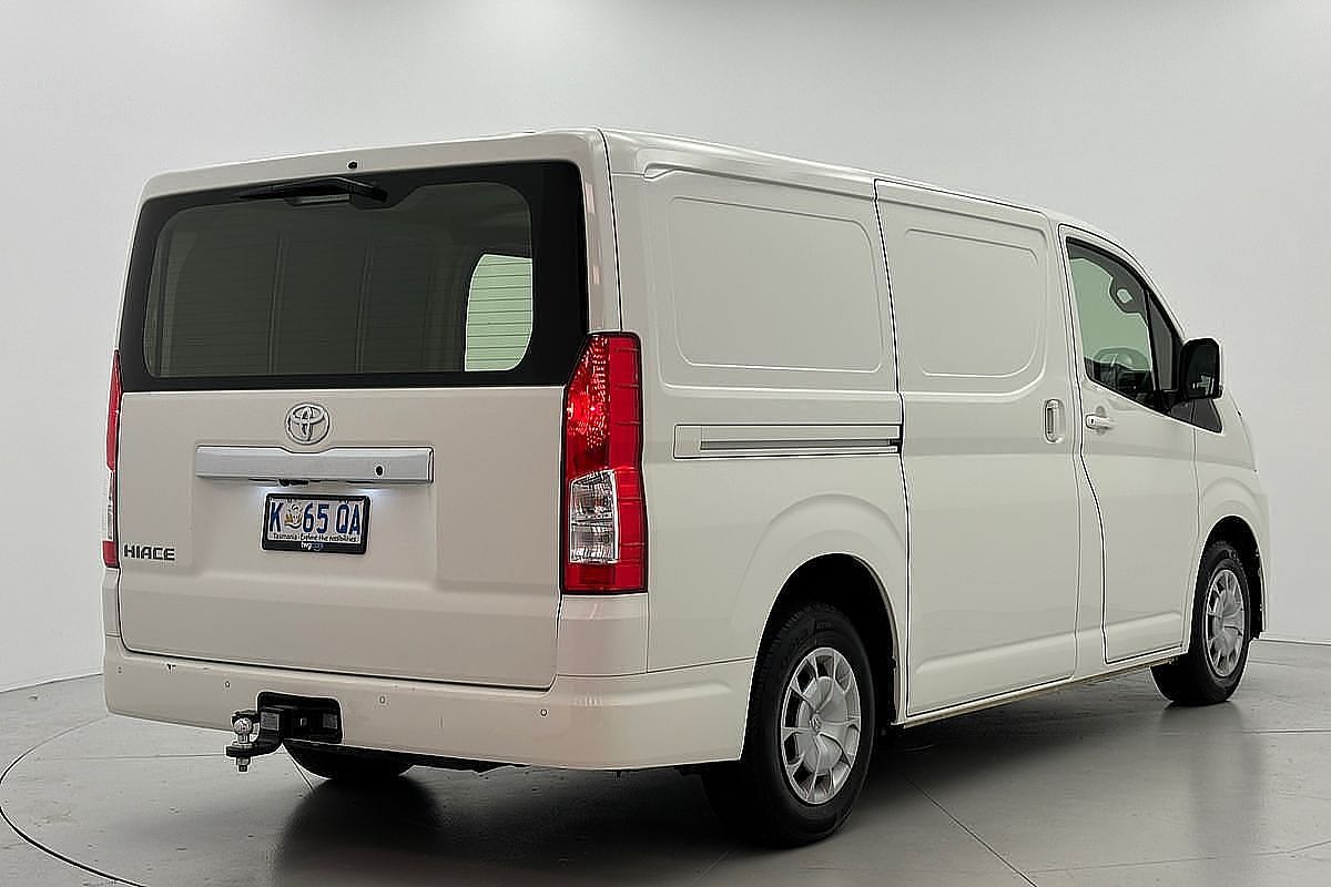 2022 Toyota Hiace GDH300R LWB