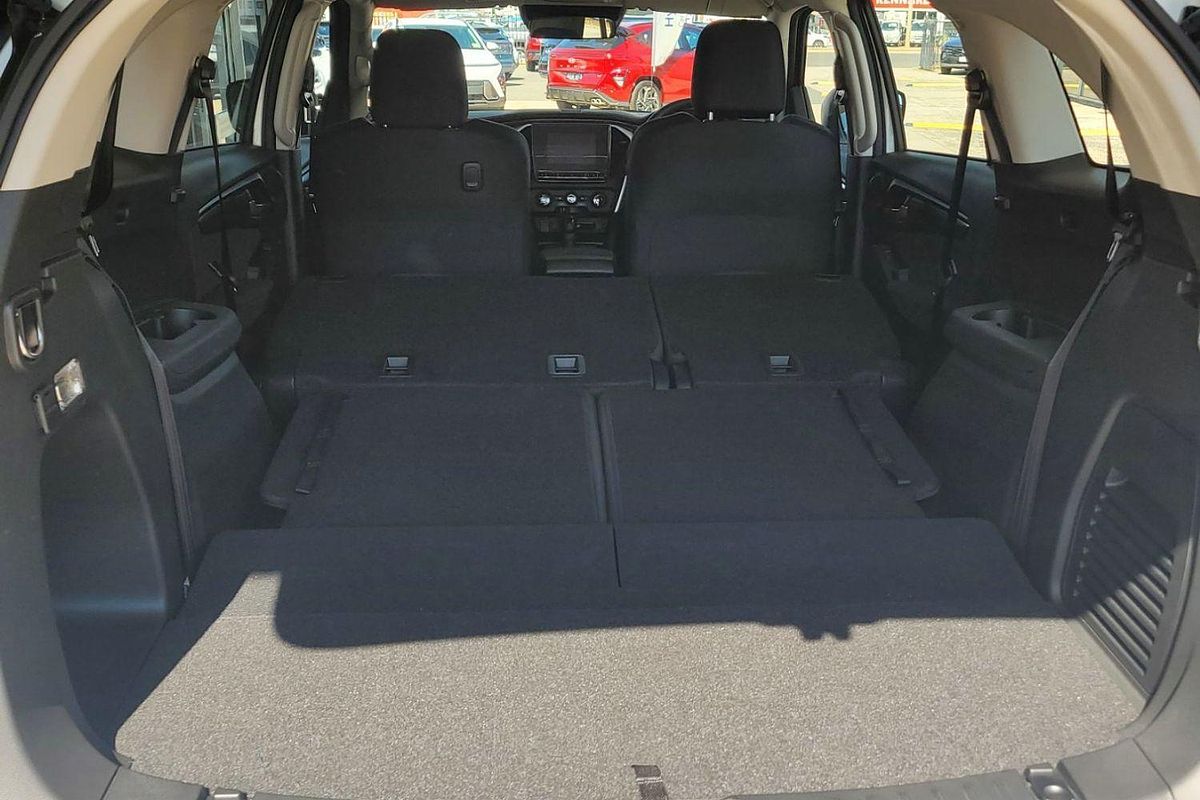 2024 Isuzu MU-X LS-M