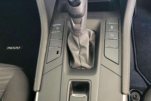 2024 Isuzu MU-X LS-M