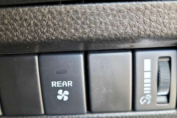 2024 Isuzu MU-X LS-M