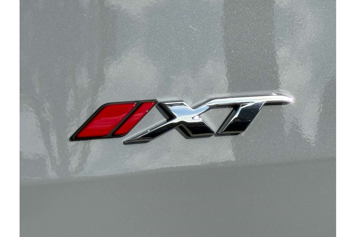 2025 Isuzu MU-X X-TERRAIN