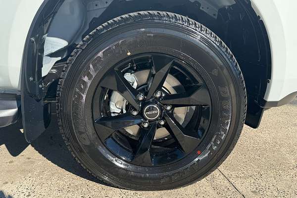 2025 Isuzu D-MAX X-RIDER 4X4