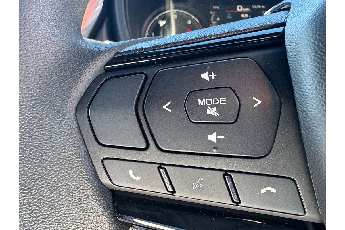 2025 Isuzu D-MAX X-RIDER 4X4