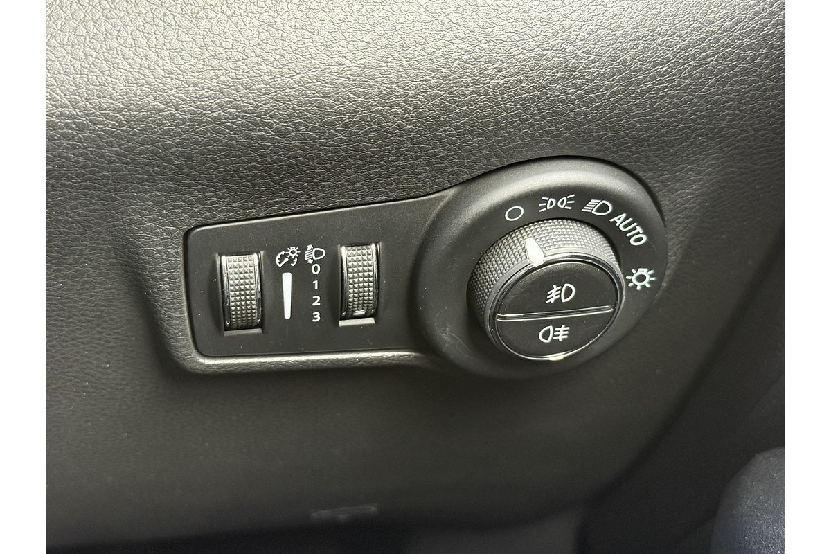 2021 Jeep Compass S-Limited M6