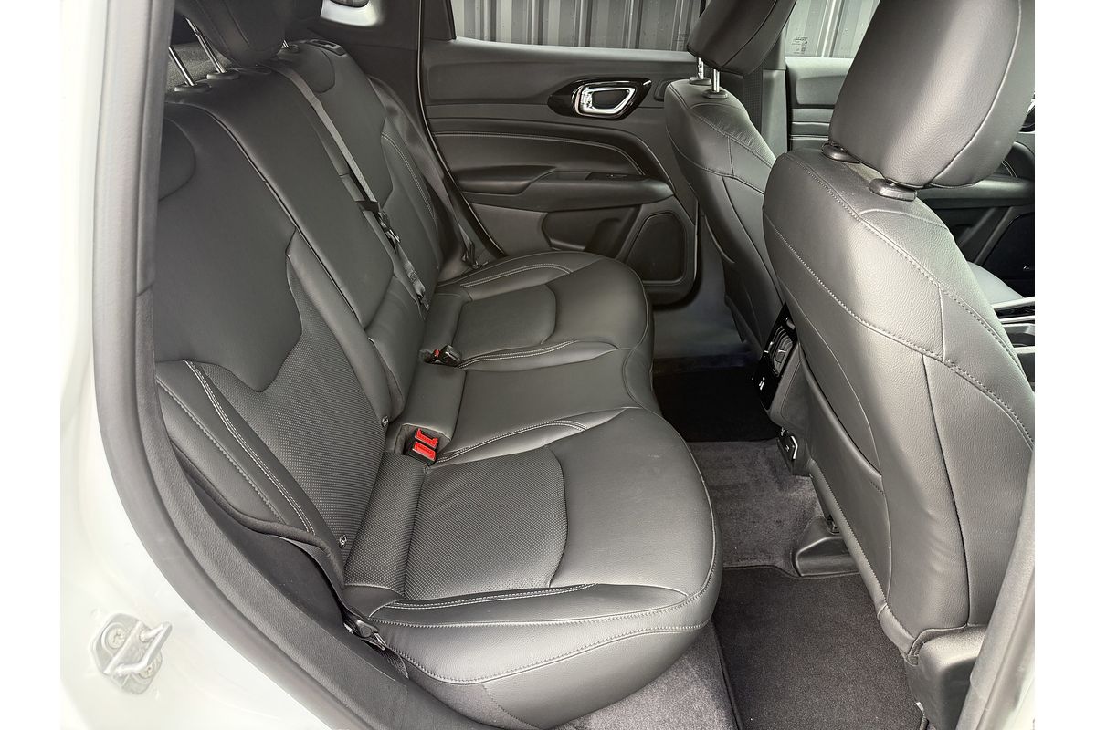 2021 Jeep Compass S-Limited M6