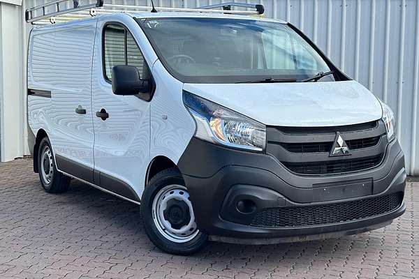 2021 Mitsubishi Express GLX SN SWB