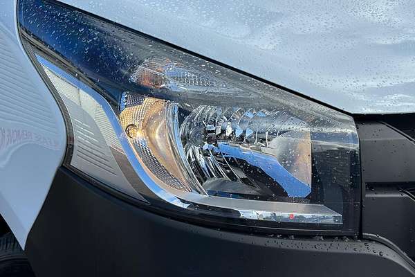 2021 Mitsubishi Express GLX SN SWB