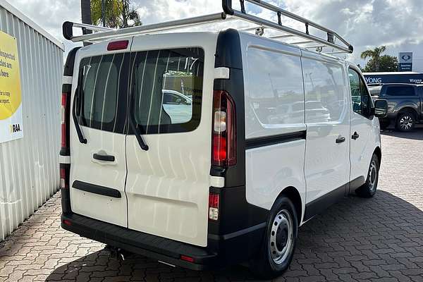 2021 Mitsubishi Express GLX SN SWB