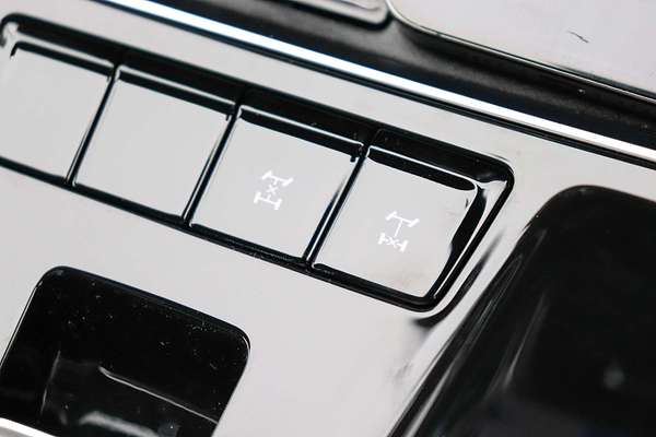 2025 LDV D90 Executive SV9A