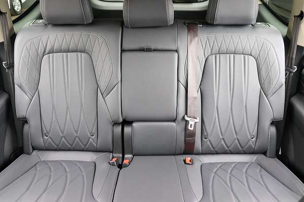 2025 LDV D90 Executive SV9A