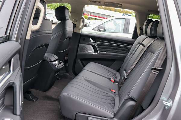 2025 LDV D90 Executive SV9A