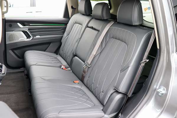 2025 LDV D90 Executive SV9A