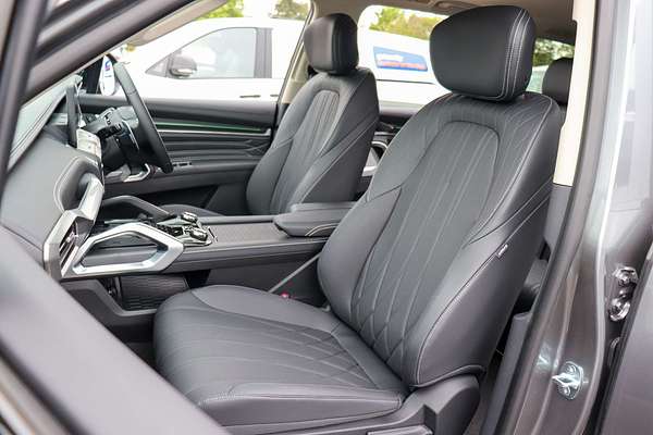 2025 LDV D90 Executive SV9A