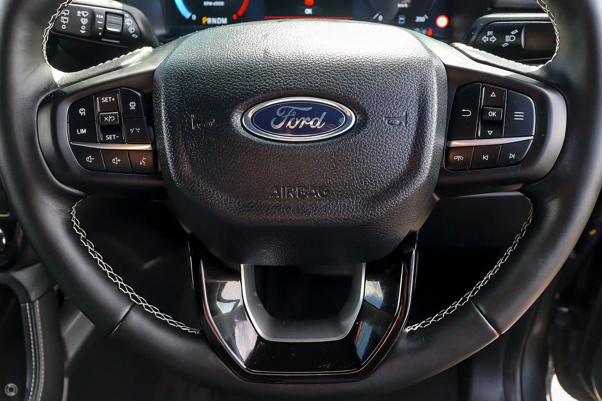 2025 Ford Everest Platinum 3.0L