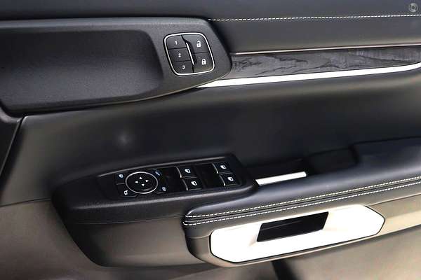 2025 Ford Ranger Platinum 4X4 3.0L