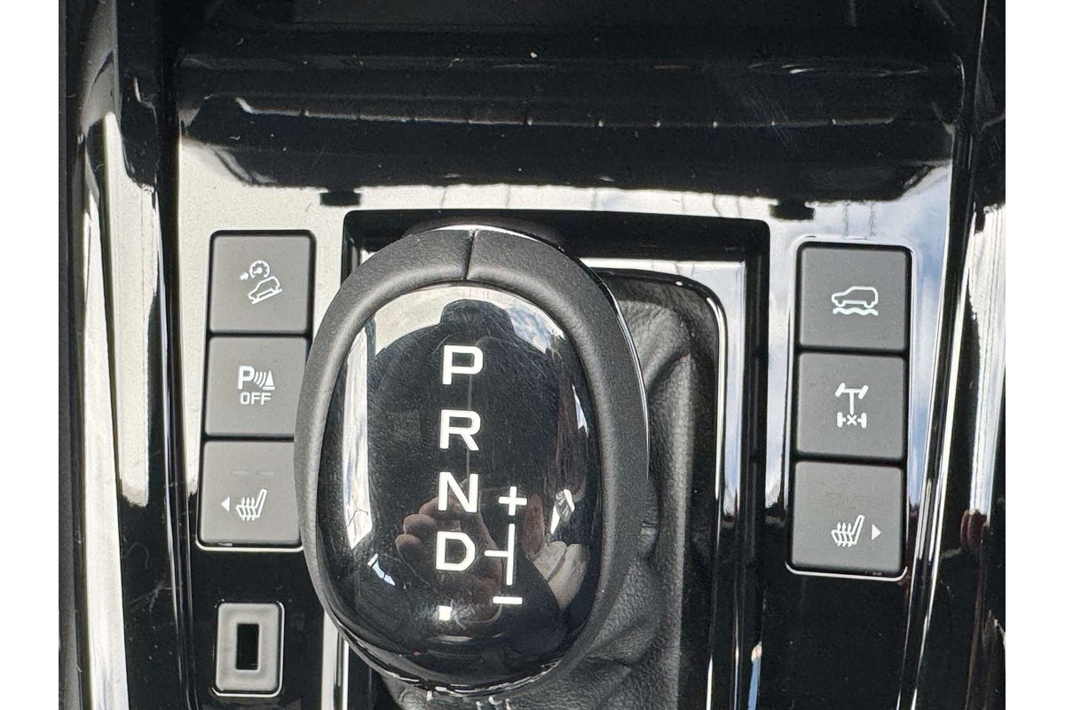 2025 Isuzu D-MAX BLADE 4X4