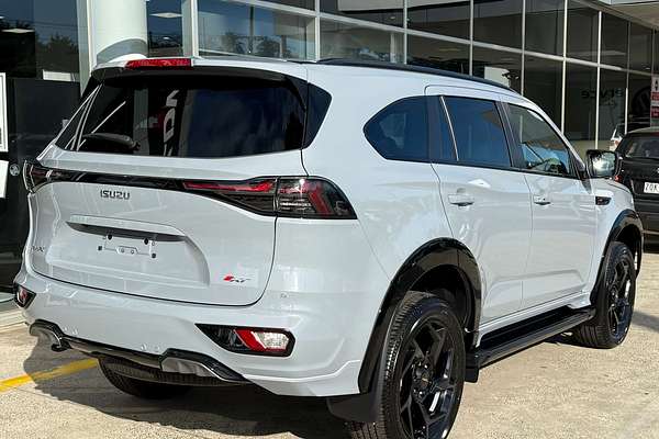 2025 Isuzu MU-X X-TERRAIN