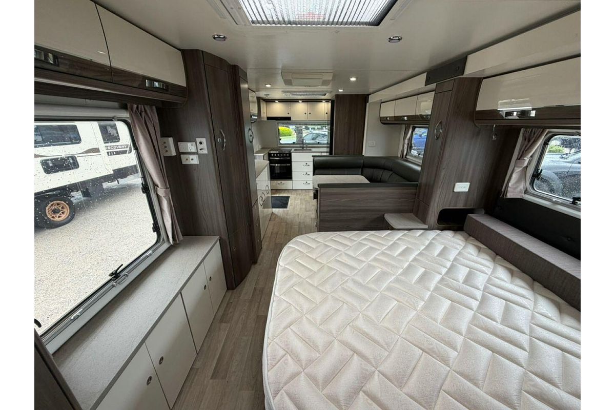 2018 Jayco Silverline 25.78-5.18Sl