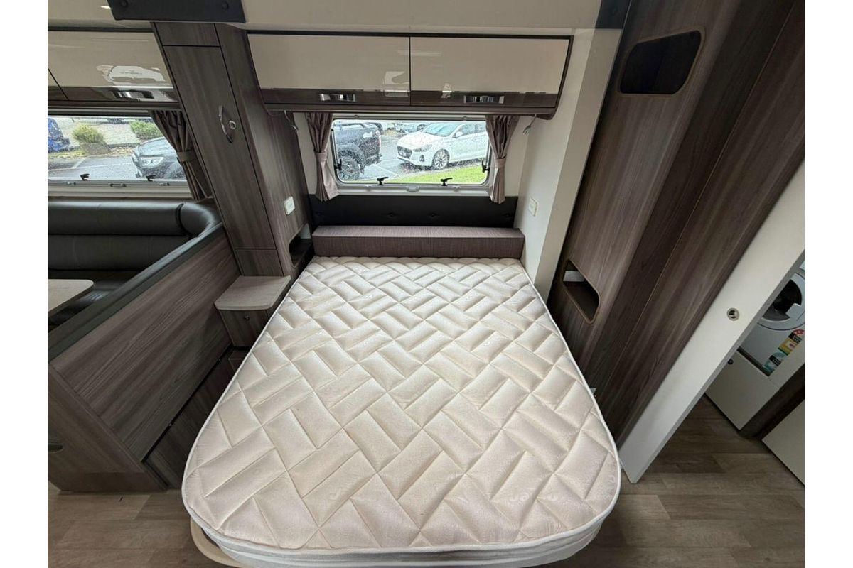 2018 Jayco Silverline 25.78-5.18Sl