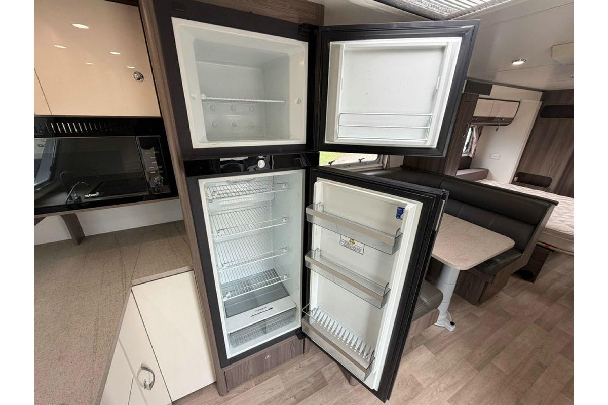 2018 Jayco Silverline 25.78-5.18Sl