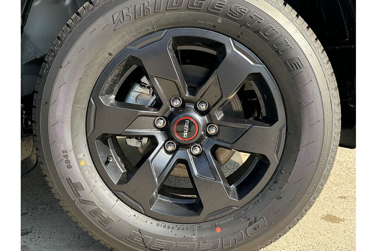 2025 Isuzu D-MAX X-TERRAIN 4X4