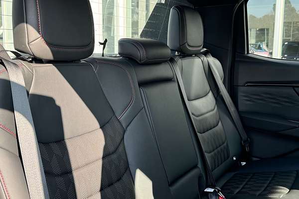 2025 Isuzu D-MAX X-TERRAIN 4X4